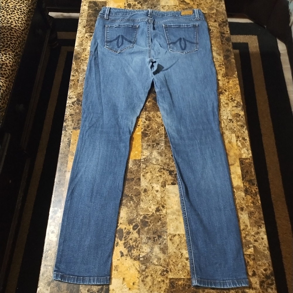 2 Pairs - Level 99 Jeans - Picture 8 of 16